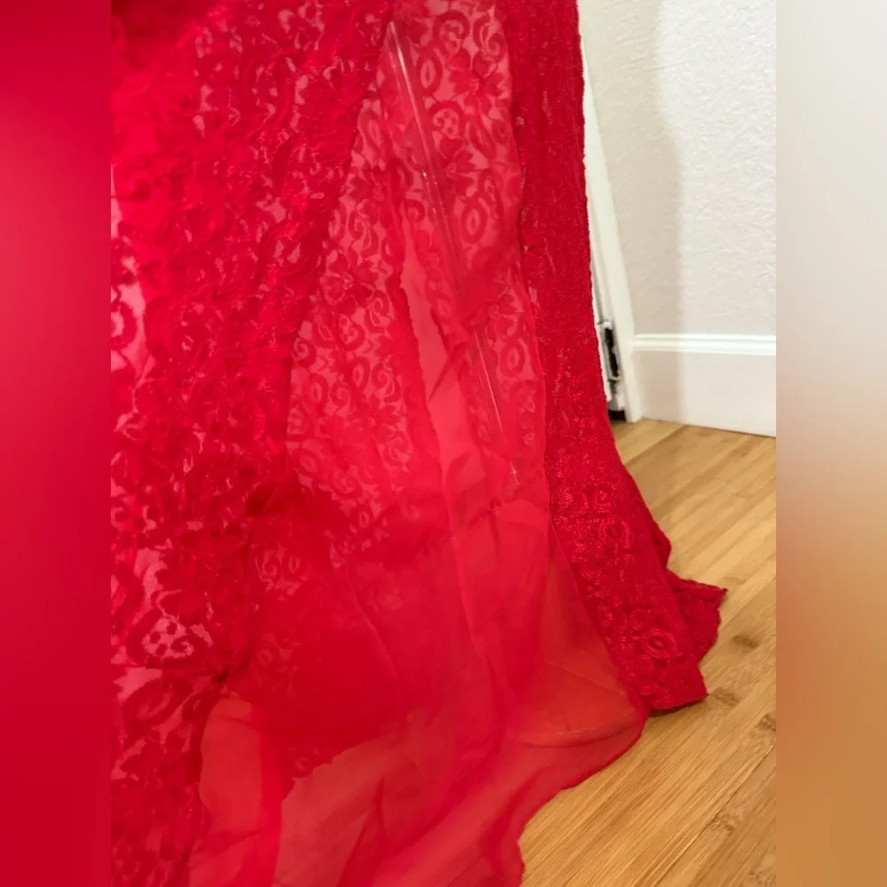 Vintage Shirley Red Floral Lace Floor Length Nightgown - Picture 7 of 15